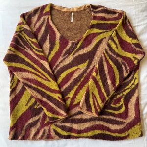 Free People Oversized Sweater in Warm Hues sz Small